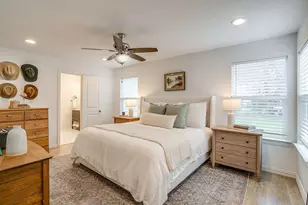 824 Springbrook Dr, Fort Worth, TX 76107 - Photo 6