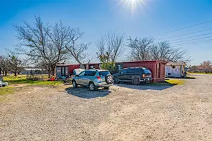 109 Dill Rd, Weatherford, TX 76085 - Photo 26