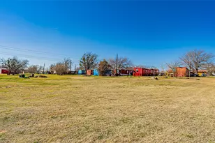 109 Dill Rd, Weatherford, TX 76085 - Photo 16