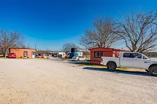 109 Dill Rd, Weatherford, TX 76085 - Photo 22