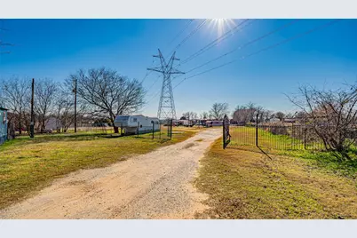 109 Dill Road, Weatherford, TX 76085 - Photo 30