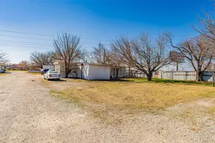 109 Dill Rd, Weatherford, TX 76085 - Photo 24