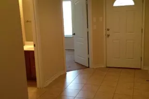 5845 Pinebrook Dr, The Colony, TX 75056 - Photo 2