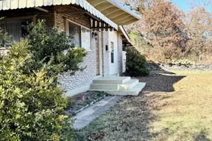 1301 Eastview, Weatherford, TX 76086 - Photo 2