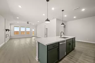 1302 Beaumont Ln, Red Oak, TX 75154 - Photo 8