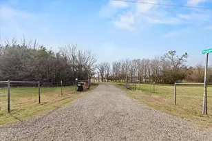2635 Co Rd 2168, Caddo Mills, TX 75135 - Photo 24