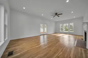 2025 Walworth St, Greenville, TX 75401 - Photo 10