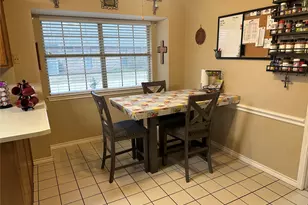 1925 N Collegiate Dr, Paris, TX 75462 - Photo 12