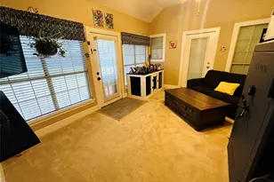 1925 N Collegiate Dr, Paris, TX 75462 - Photo 32