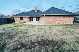 1925 N Collegiate Dr, Paris, TX 75462 - Photo 38