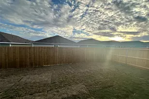 1036 Calley Pear Trl, Princeton, TX 75407 - Photo 12