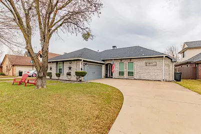 2505 Cottonwood Drive, Mesquite, TX 75150 - Photo 2
