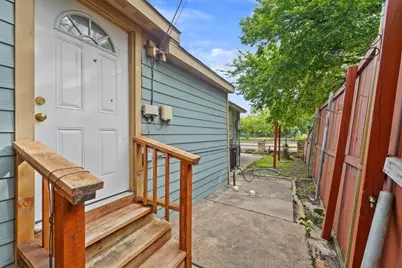 709 S Munger Boulevard, Dallas, TX 75223 - Photo 10
