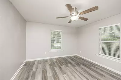 2155 Gaylord Drive, Dallas, TX 75227 - Photo 14