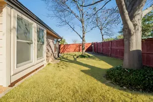 1624 Knoll Ridge Cir, Corinth, TX 76210 - Photo 30