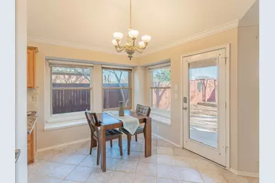 1624 Knoll Ridge Circle, Corinth, TX 76210 - Photo 12