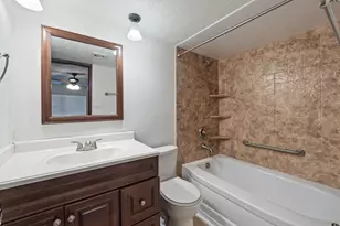 7020 Nandina Dr, Dallas, TX 75241 - Photo 18