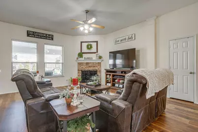 509 Azalea Drive, Glenn Heights, TX 75154 - Photo 12