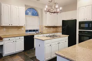 2600 Beechcraft St, Plano, TX 75025 - Photo 12