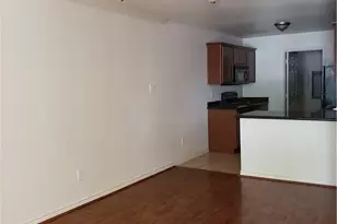 1618 Bois D'Arc St, Commerce, TX 75428 - Photo 6