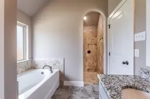 136 Cottongame rd, Weatherford, TX 76088 - Photo 6