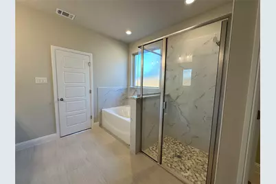 2001 Belle Lagos Lane, Cleburne, TX 76033 - Photo 26