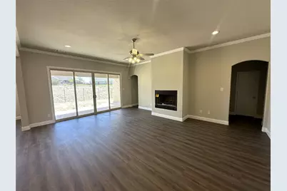 2001 Belle Lagos Lane, Cleburne, TX 76033 - Photo 6