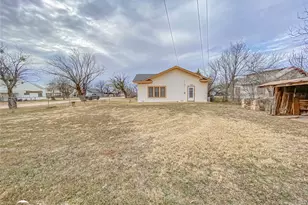 1331 Avenue N, Anson, TX 79501 - Photo 38