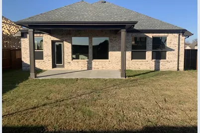 1821 Leo Drive, Van Alstyne, TX 75495 - Photo 14