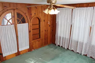 1329 Clarence St, Haltom City, TX 76117 - Photo 22