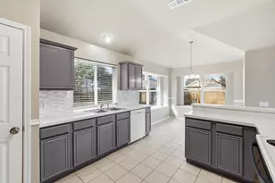 1052 Cottonbelt Dr, Saginaw, TX 76131 - Photo 14