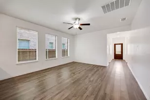 2926 S Griffin Ln, Forney, TX 75126 - Photo 6