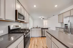 2926 S Griffin Ln, Forney, TX 75126 - Photo 10