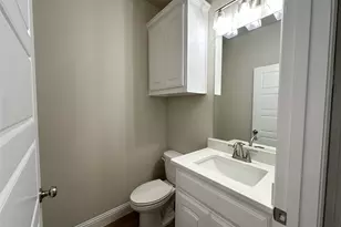 2003 Belle Lagos Ln, Cleburne, TX 76033 - Photo 26