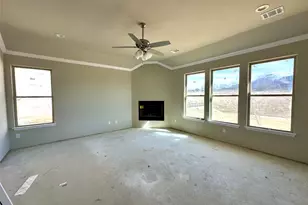 2003 Belle Lagos Ln, Cleburne, TX 76033 - Photo 4