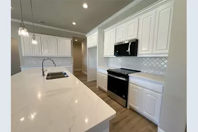 2003 Belle Lagos Lane, Cleburne, TX 76033 - Photo 12