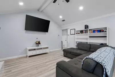 7629 Cedarhill Road, Watauga, TX 76148 - Photo 6