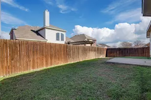 729 Red Elm Ln, Fort Worth, TX 76131 - Photo 32