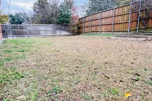 818 Green Pond Dr, Garland, TX 75040 - Photo 38