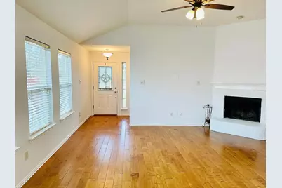 4829 Fox Ridge Lane, McKinney, TX 75071 - Photo 4