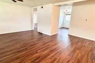 7605 Deaver Dr, North Richland Hills, TX 76180 - Photo 2