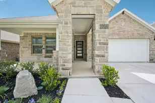 2218 Rannoch St, Sherman, TX 75092 - Photo 2