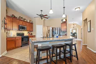 2912 Day Star Dr, Little Elm, TX 75068 - Photo 10