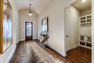 3229 Balmerino Ln, The Colony, TX 75056 - Photo 4