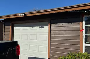 8435 Campanella Dr, Dallas, TX 75243 - Photo 2