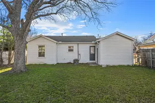 1011 Maxfield St, Bellmead, TX 76705 - Photo 12