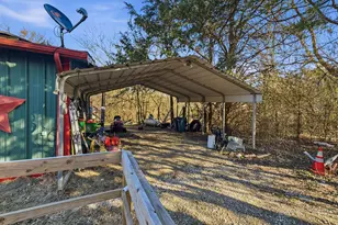 266 Bennett Rd, Ennis, TX 75119 - Photo 8