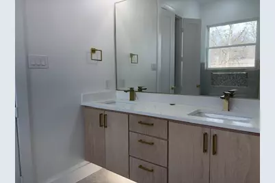 4818 Ramona Avenue, Dallas, TX 75216 - Photo 8