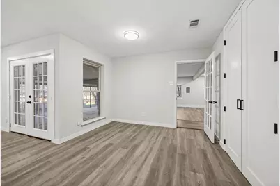 420 Twin Creek Drive, Hurst, TX 76053 - Photo 14