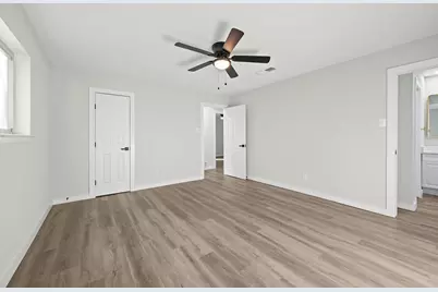 420 Twin Creek Drive, Hurst, TX 76053 - Photo 18